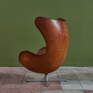 Leather Egg Chair by Arne Jacobsen