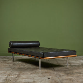 Barcelona Daybed by Mies van der Rohe for Knoll