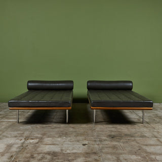 Barcelona Daybed by Mies van der Rohe for Knoll