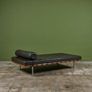 Barcelona Daybed by Mies van der Rohe for Knoll