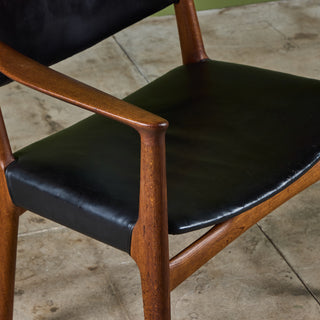 Hans Wegner Armchair for Johannes Hansen