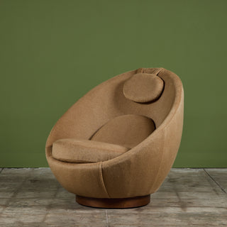 Milo Baughman Swivel Egg Lounge Chair