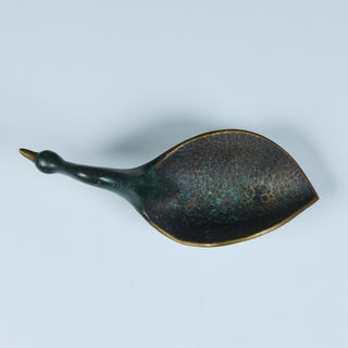 Pal-Bell Cast Swan Bowl