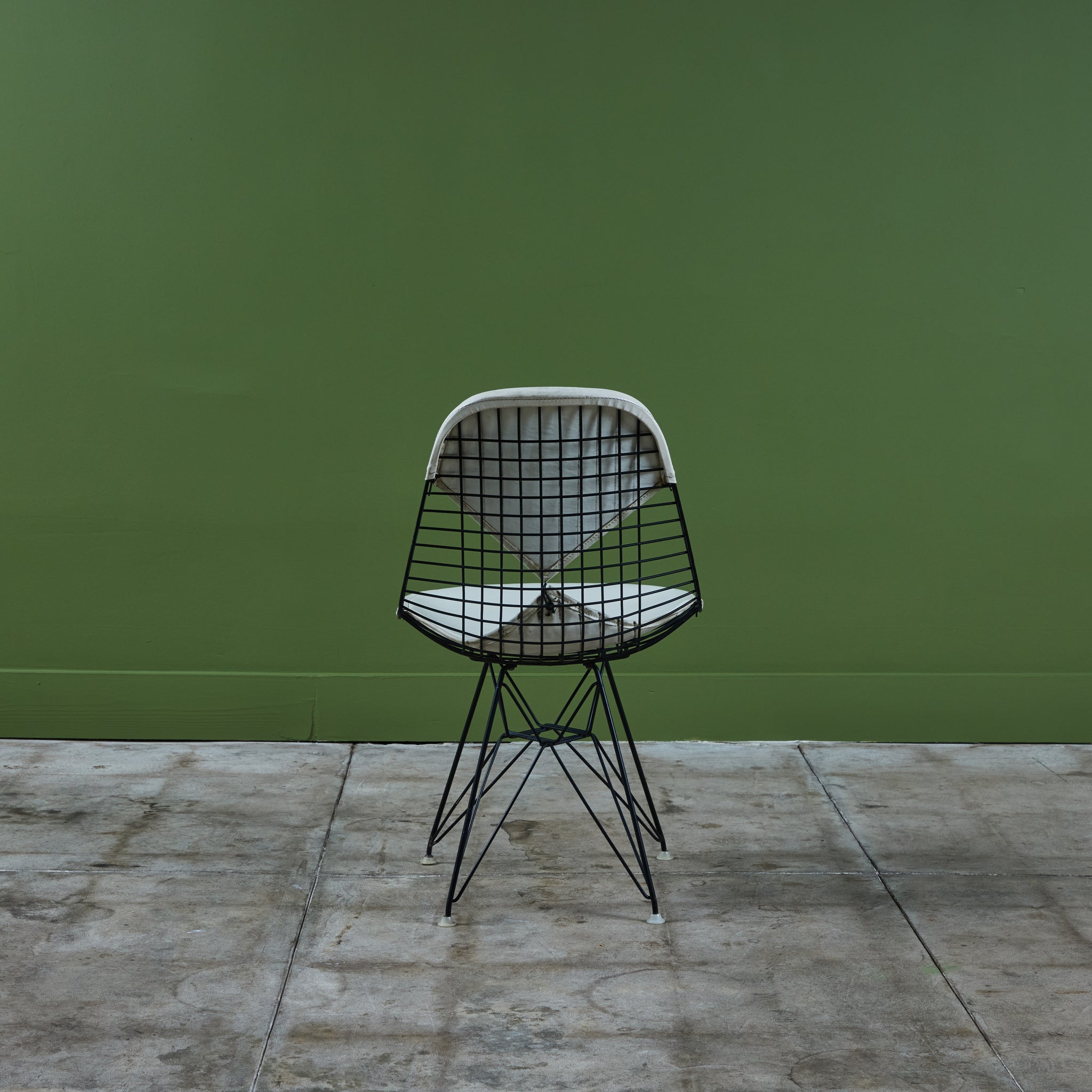 Charles and Ray Eames DKR-2 Wire Chair for Herman Miller