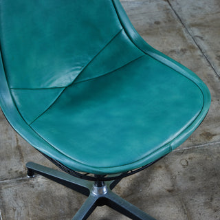 Charles and Ray Eames PKC Wire Chair with Swivel Base for Herman Miller